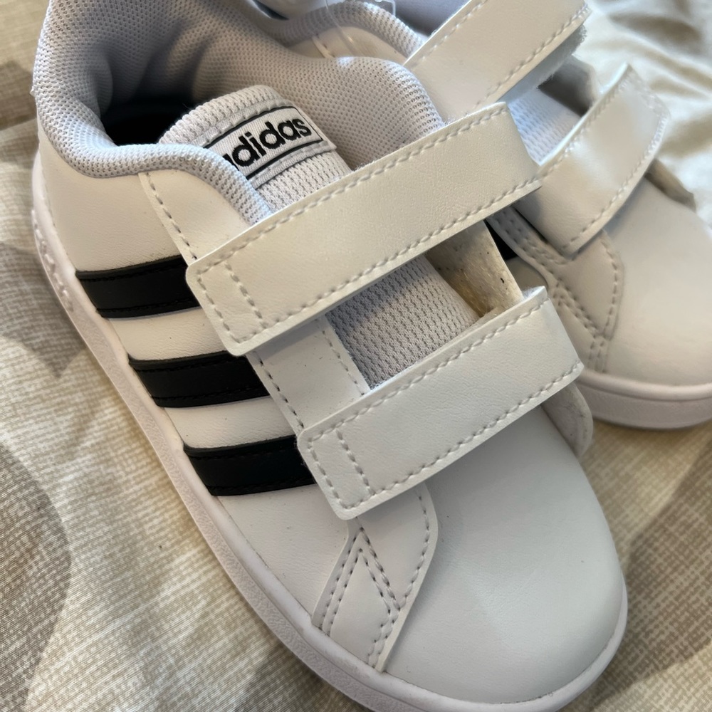 NWT Adidas Toddler Shoes, 8